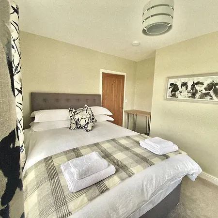 Lakeway Feriehus *